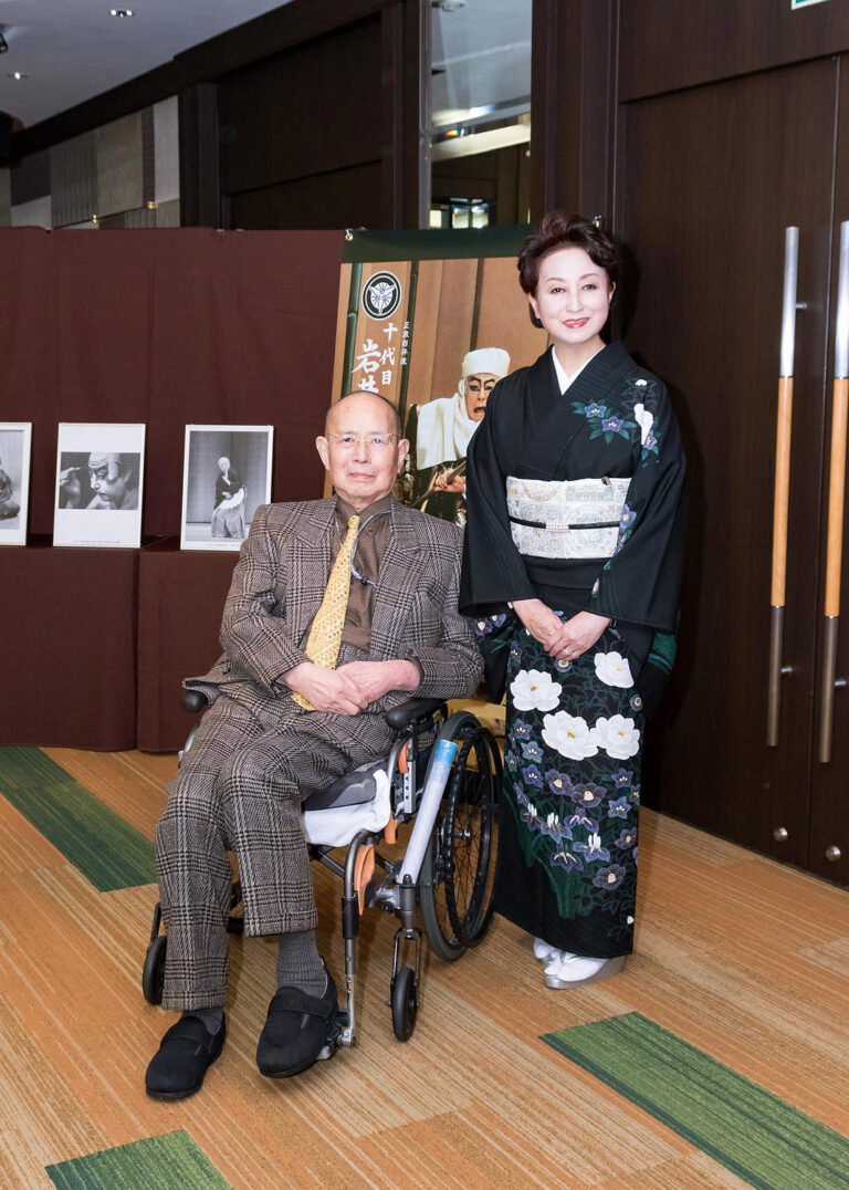 岩井友見「私の手をしっかりと握り…」 夫・船戸順さん最期の ...